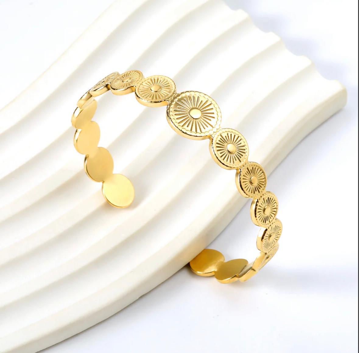 Helia Bracelet