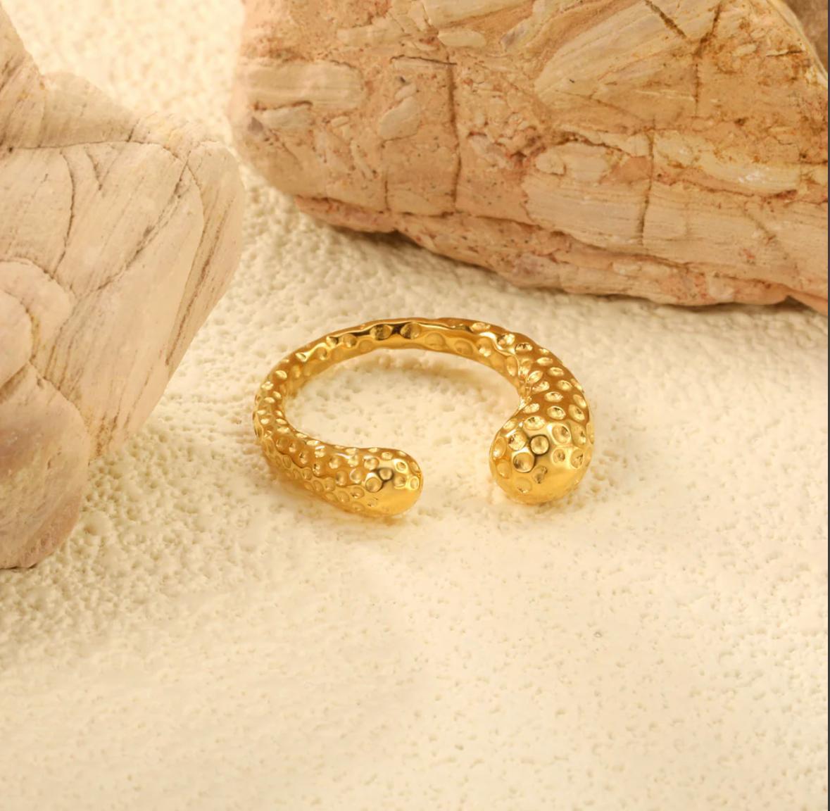 Golden Aura Ring